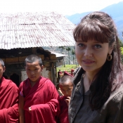 S dětskými mnichy v klášteře Silung Pekar v Bhútánu.